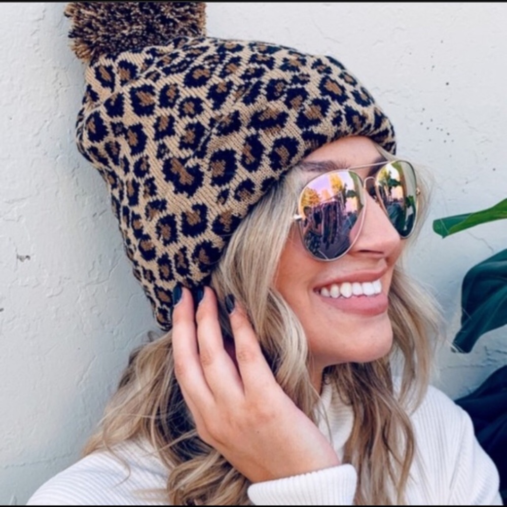 Leopard Knit Beanie Hat, Tan/Black/Camel, NWT, OS - Picture 3 of 6